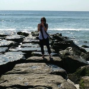 👋Meet your Posher, Mandy